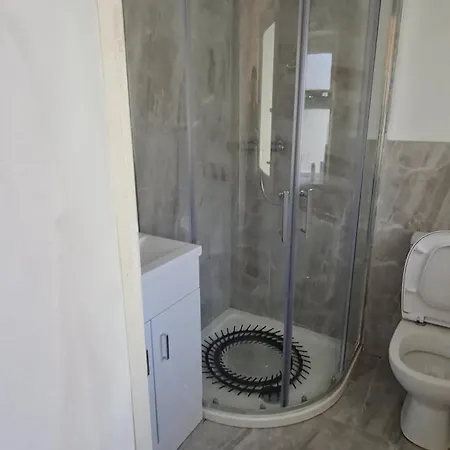 Comfortable Δωμάτια σε οικογενειακή κατοικία Newbridge (Kildare)